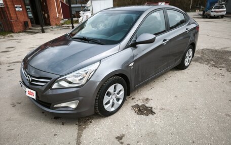 Hyundai Solaris II рестайлинг, 2015 год, 949 999 рублей, 2 фотография