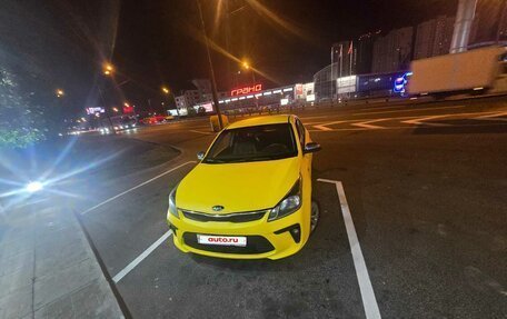 KIA Rio IV, 2020 год, 700 000 рублей, 2 фотография