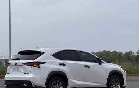 Lexus NX I, 2020 год, 2 420 000 рублей, 5 фотография