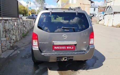 Nissan Pathfinder, 2005 год, 650 000 рублей, 2 фотография