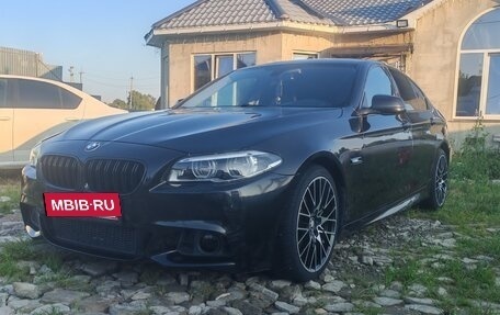 BMW 5 серия, 2012 год, 1 250 000 рублей, 2 фотография