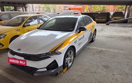 KIA K5, 2021 год, 1 600 000 рублей, 3 фотография