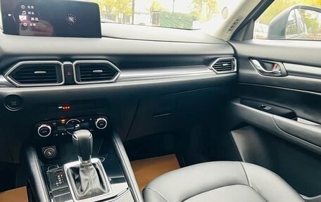 Mazda CX-5 II, 2025 год, 2 800 000 рублей, 10 фотография