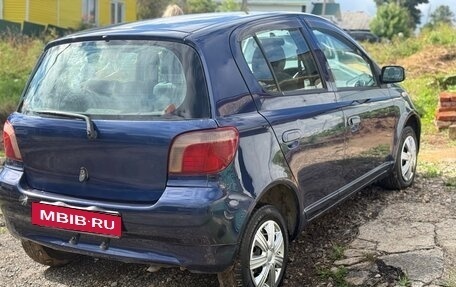 Toyota Vitz, 2000 год, 300 000 рублей, 3 фотография