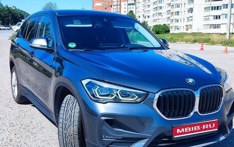 BMW X1, 2021 год, 2 890 000 рублей, 1 фотография