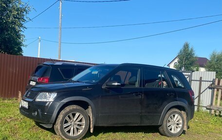 Suzuki Grand Vitara, 2011 год, 750 000 рублей, 2 фотография