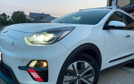 KIA Niro I, 2021 год, 3 299 000 рублей, 2 фотография