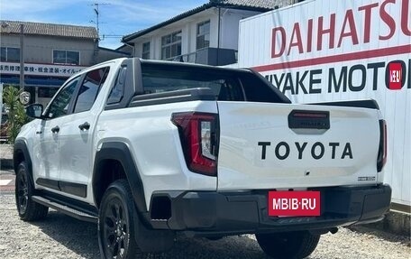 Toyota Hilux, 2026 год, 5 500 400 рублей, 6 фотография