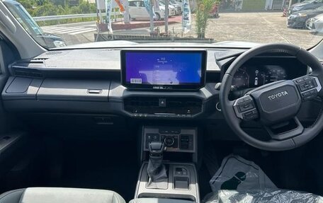 Toyota Hilux, 2026 год, 5 500 400 рублей, 16 фотография