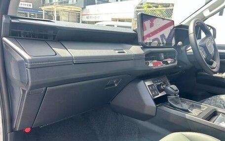 Toyota Hilux, 2026 год, 5 500 400 рублей, 10 фотография