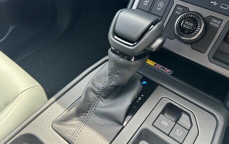 Toyota Hilux, 2026 год, 5 500 400 рублей, 23 фотография