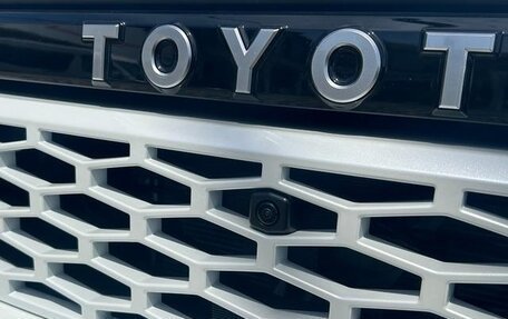 Toyota Hilux, 2026 год, 5 500 400 рублей, 40 фотография
