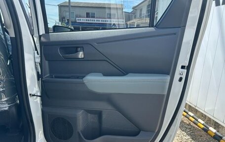 Toyota Hilux, 2026 год, 5 500 400 рублей, 38 фотография