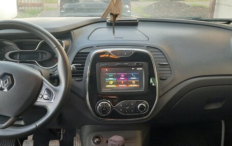 Renault Kaptur I рестайлинг, 2017 год, 1 200 000 рублей, 9 фотография