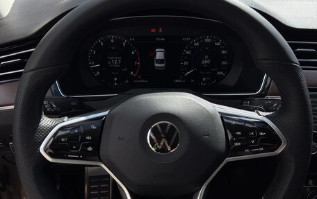 Volkswagen Passat B8 рестайлинг, 2016 год, 3 400 000 рублей, 22 фотография