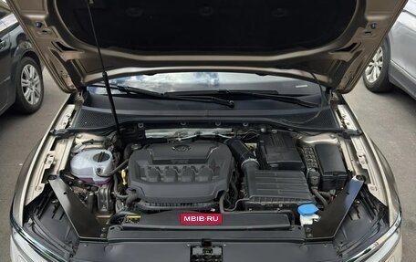 Volkswagen Passat B8 рестайлинг, 2016 год, 3 400 000 рублей, 28 фотография