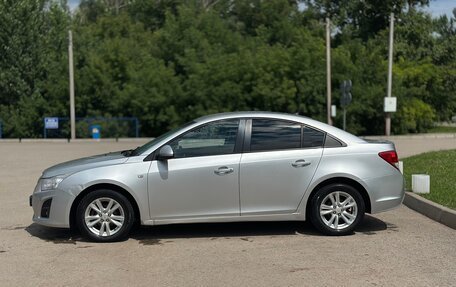 Chevrolet Cruze II, 2012 год, 700 000 рублей, 3 фотография