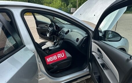 Chevrolet Cruze II, 2012 год, 700 000 рублей, 6 фотография