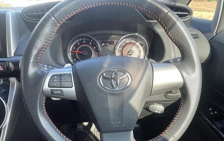Toyota Wish II, 2017 год, 1 098 000 рублей, 10 фотография