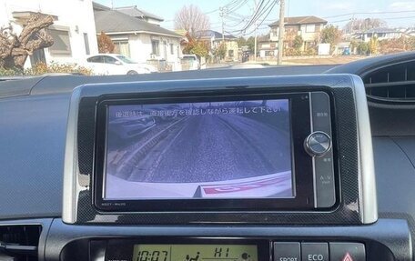 Toyota Wish II, 2017 год, 1 098 000 рублей, 16 фотография