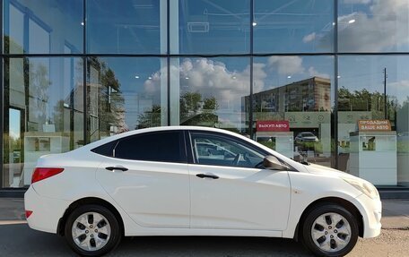 Hyundai Solaris II рестайлинг, 2014 год, 560 000 рублей, 5 фотография