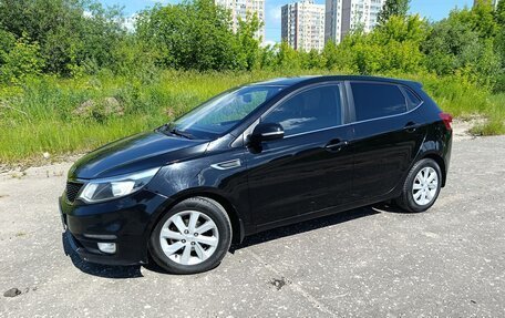 KIA Rio III рестайлинг, 2015 год, 1 039 000 рублей, 2 фотография