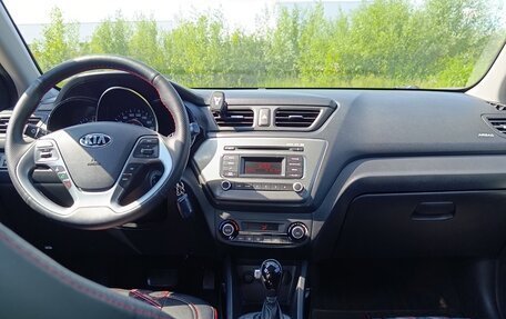 KIA Rio III рестайлинг, 2015 год, 1 039 000 рублей, 18 фотография