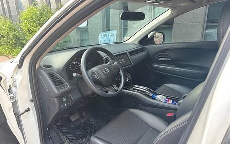 Honda Vezel, 2022 год, 1 400 000 рублей, 7 фотография