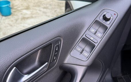 Volkswagen Tiguan I, 2011 год, 1 350 000 рублей, 10 фотография