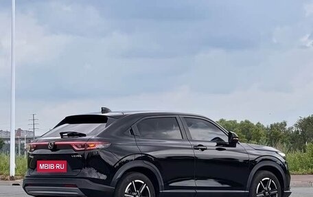 Honda Vezel, 2023 год, 1 530 000 рублей, 5 фотография