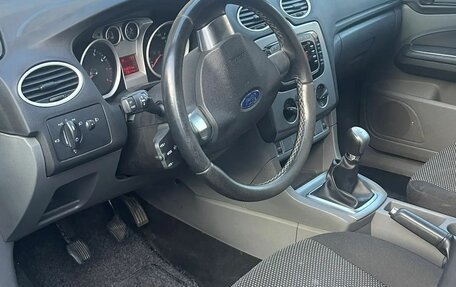 Ford Focus II рестайлинг, 2011 год, 280 000 рублей, 4 фотография