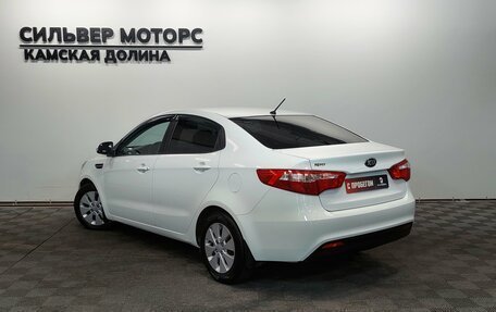 KIA Rio III рестайлинг, 2013 год, 815 000 рублей, 7 фотография