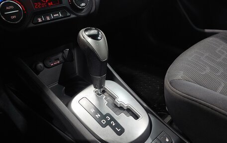 KIA Rio III рестайлинг, 2013 год, 815 000 рублей, 17 фотография