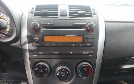 Toyota Corolla, 2011 год, 870 000 рублей, 14 фотография