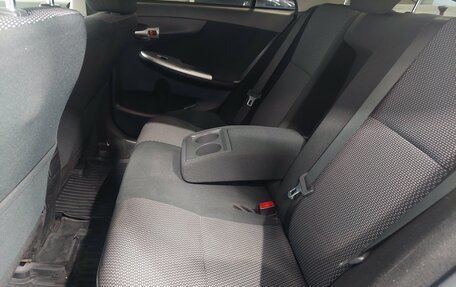 Toyota Corolla, 2011 год, 870 000 рублей, 17 фотография