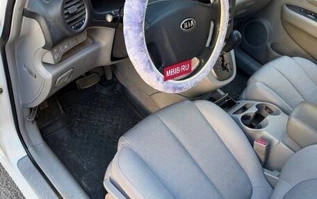 KIA Carens III (RP), 2006 год, 350 000 рублей, 16 фотография