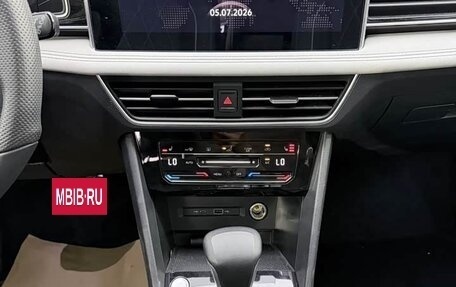 Volkswagen Tiguan II, 2023 год, 2 370 000 рублей, 13 фотография