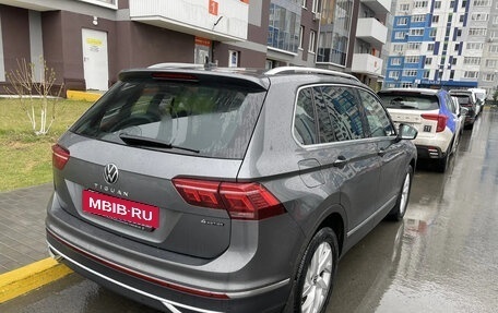 Volkswagen Tiguan II, 2021 год, 3 300 000 рублей, 10 фотография