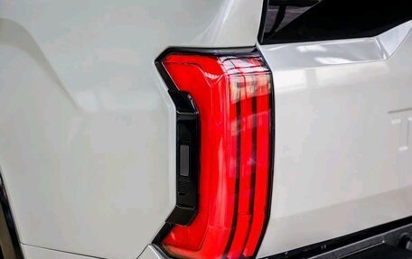 Toyota Tundra, 2023 год, 8 328 000 рублей, 9 фотография