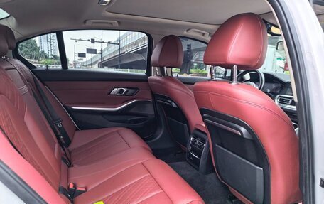 BMW 3 серия, 2022 год, 2 674 000 рублей, 10 фотография