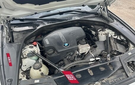 BMW 5 серия, 2013 год, 1 820 000 рублей, 11 фотография