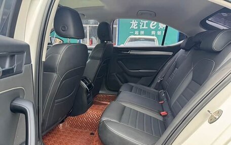 Skoda Superb III рестайлинг, 2021 год, 1 930 000 рублей, 8 фотография