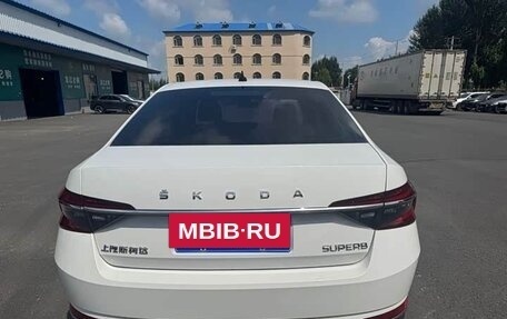 Skoda Superb III рестайлинг, 2021 год, 1 930 000 рублей, 5 фотография