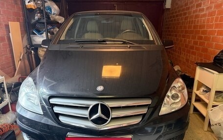Mercedes-Benz B-Класс, 2012 год, 1 100 000 рублей, 1 фотография