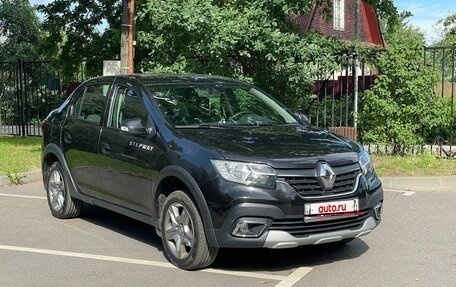Renault Logan II, 2018 год, 1 100 000 рублей, 1 фотография