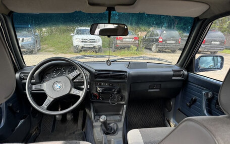 BMW 3 серия, 1990 год, 294 000 рублей, 6 фотография