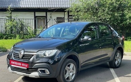 Renault Logan II, 2018 год, 1 100 000 рублей, 2 фотография