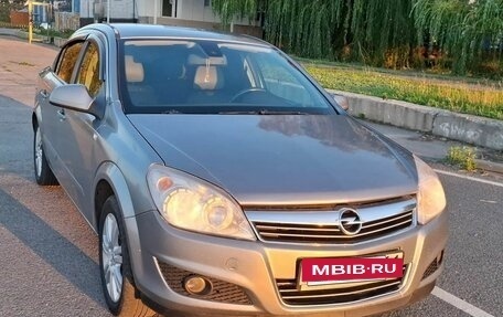 Opel Astra H, 2011 год, 750 000 рублей, 3 фотография