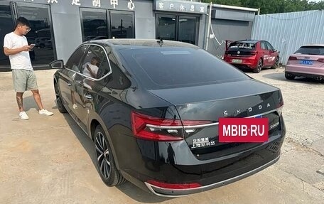 Skoda Superb III рестайлинг, 2023 год, 1 970 000 рублей, 6 фотография