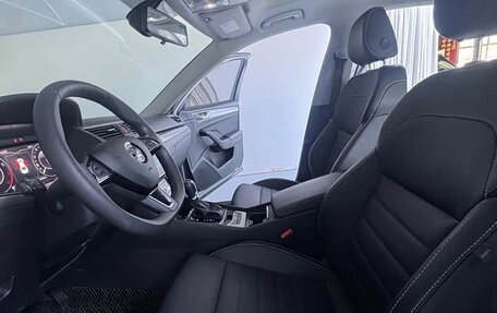 Skoda Superb III рестайлинг, 2023 год, 1 950 000 рублей, 7 фотография